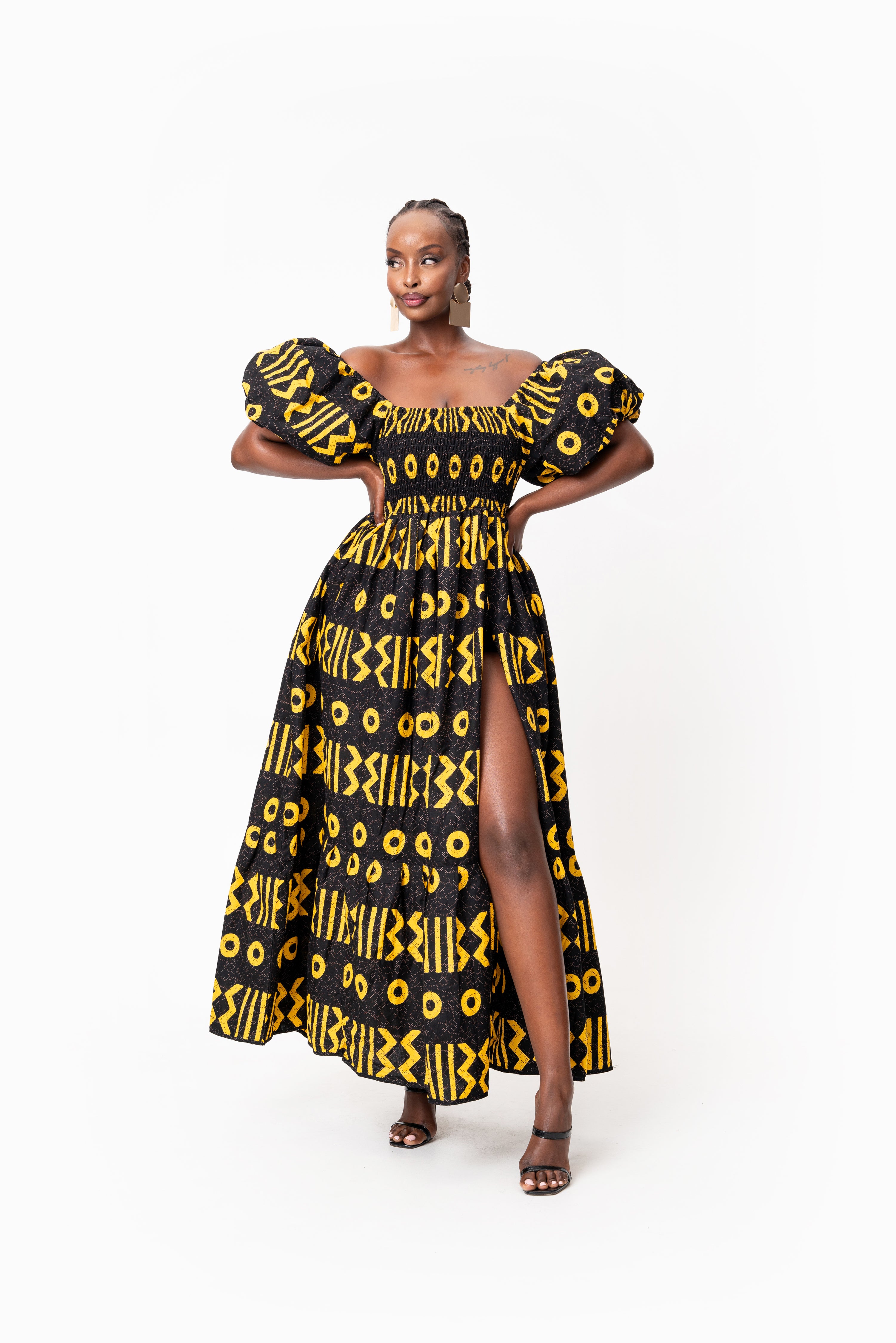 MAKENA Smocked Puffy Sleeve African print maxi dress