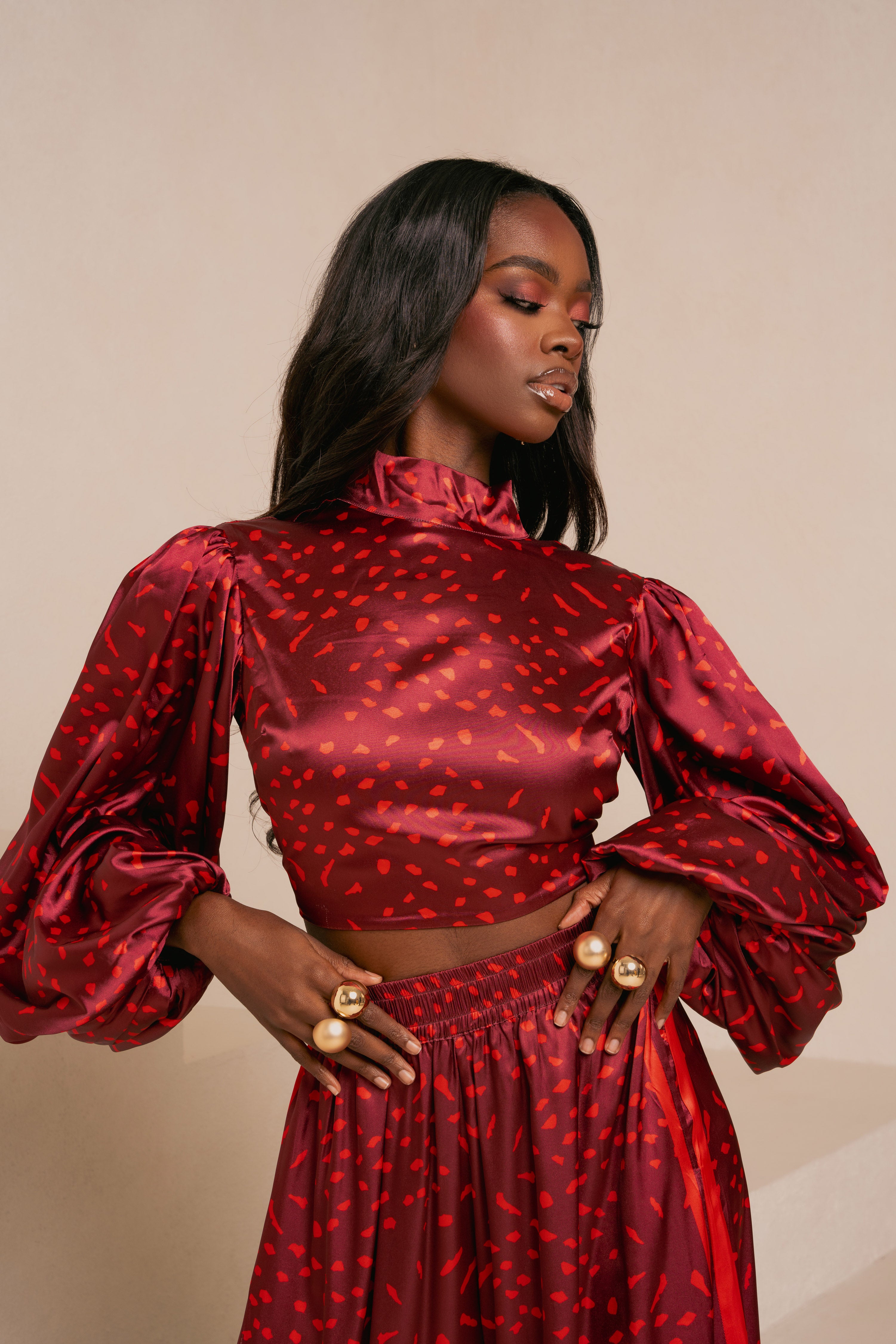 AMINAH RED LONG SLEEVE BACK TIE CROP TOP